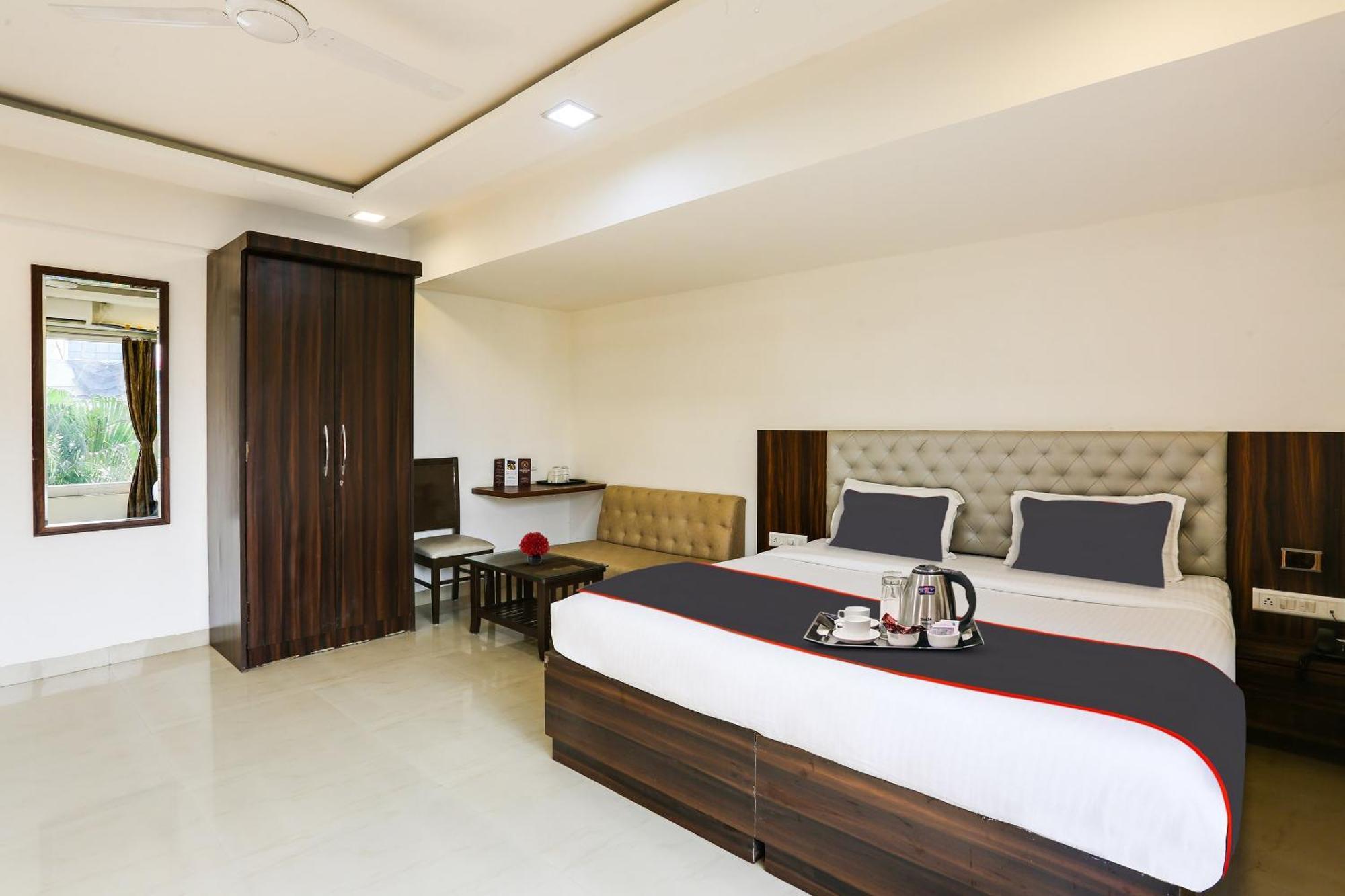 Capital O Arsh Executive Inn Bombay Exterior foto