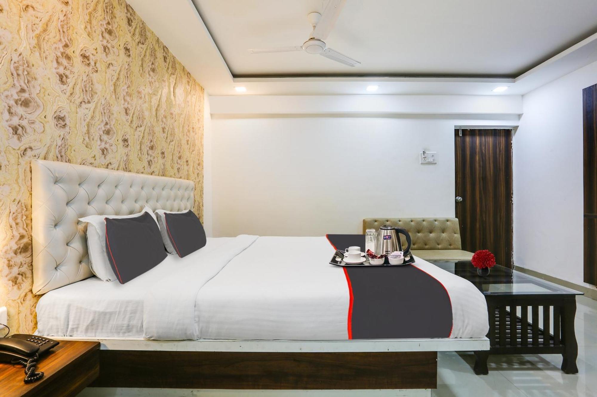 Capital O Arsh Executive Inn Bombay Exterior foto